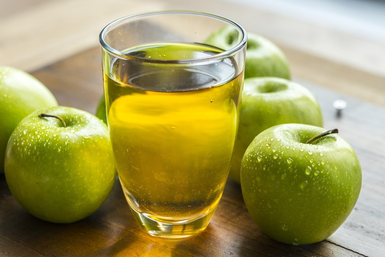 Apple Cider Vinegar: Benefits, Uses, and Side Effects